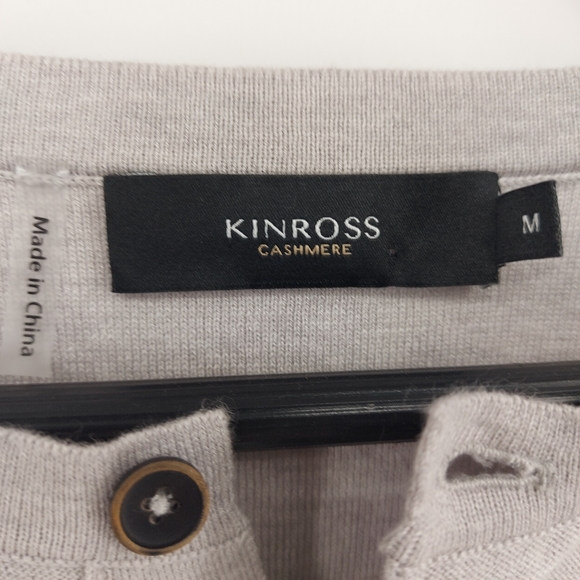 KINROSS MEN'S COTTON / SILK / CASHMERE 2 BUTTON HENLEY Size Medium Gray - Picture 4 of 5